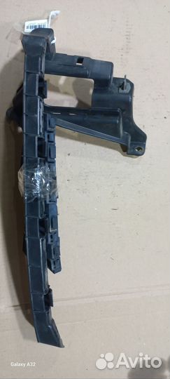 Крепление бампера Honda Stepwgn RK1 (Переднее Левое)