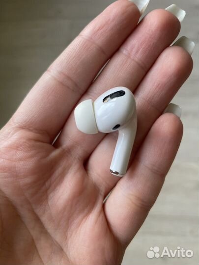 Наушник apple airpods pro правый
