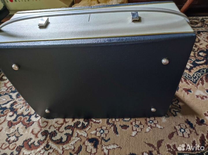 Виниловый проигрыватель Soletta deluxe