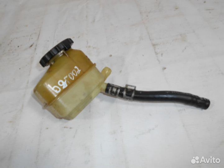 Бачок гидроусилителя Toyota Avensis II (2003-2008)