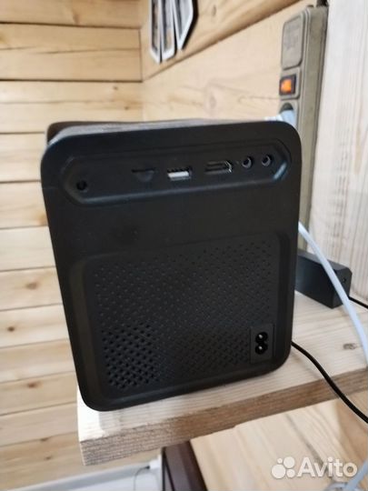 Проектор umiio