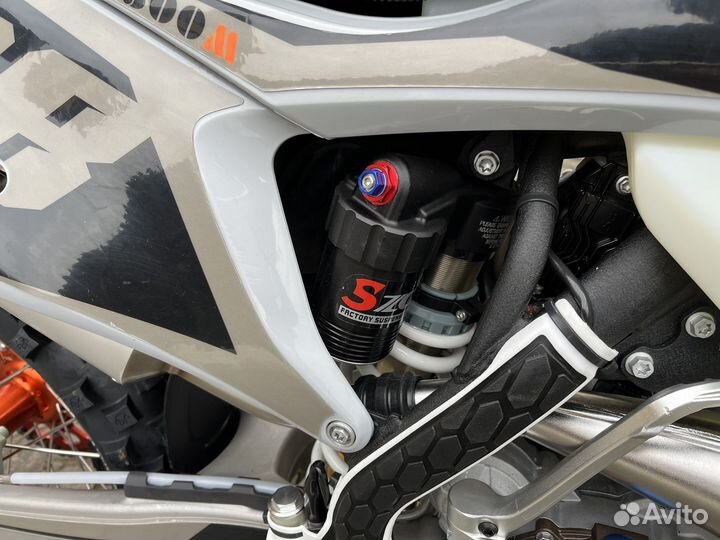 Lextra 300 2t (GR8) новый