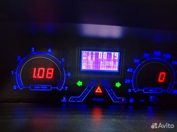 Приборная панель flash