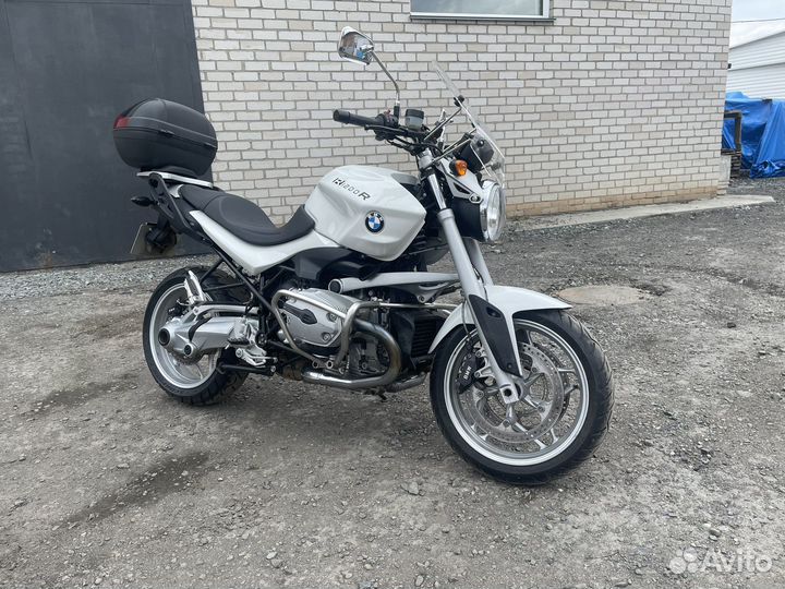 BMW R1200R