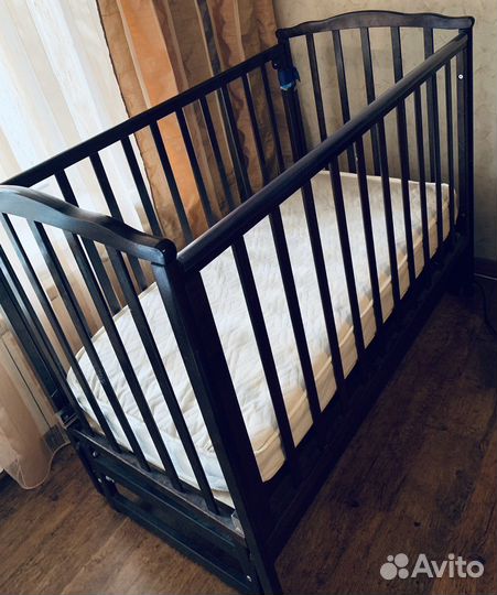 Детская кроватка (Бесплатно)
