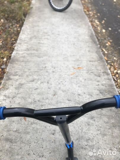 Трюковой самокат б/у