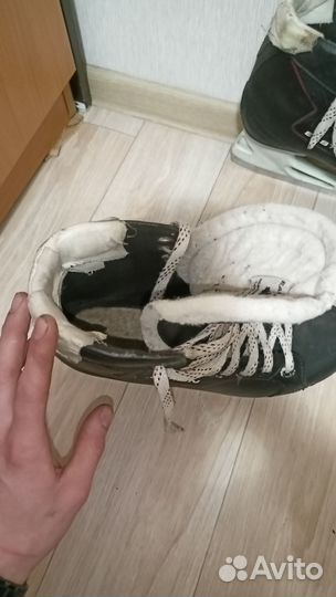 Коньки хоккейные 42 размер Easton