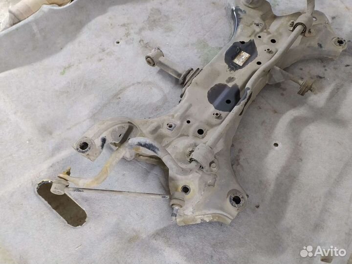 Подрамник Киа Рио 4