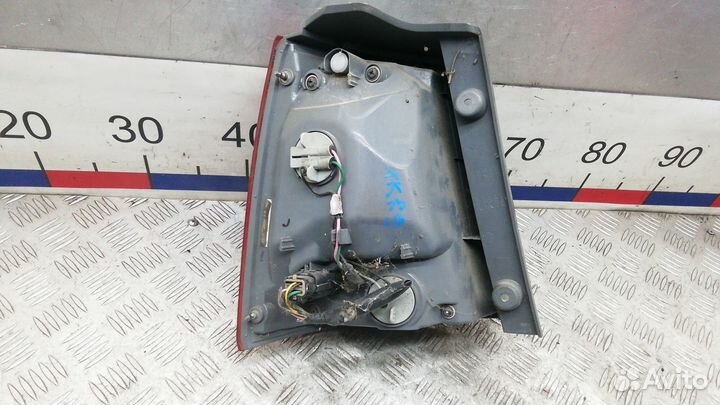 Фонарь задний правый Kia Sorento