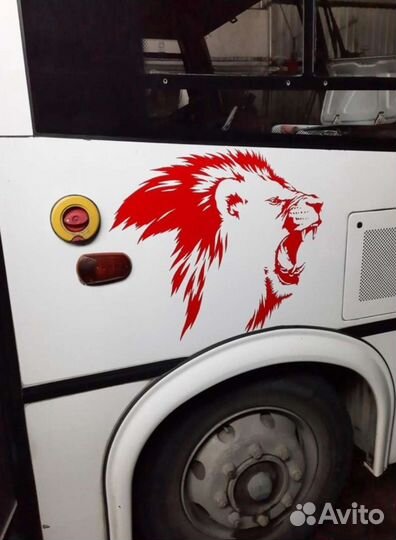 Наклейка виниловая