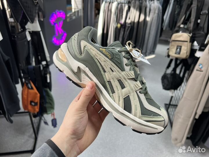 Кроссовки термо Asics Gel preleus