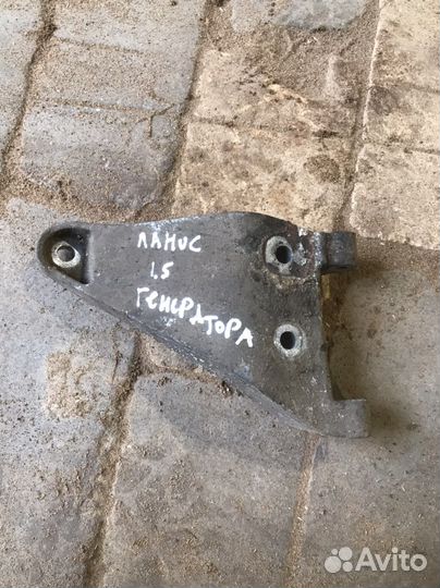 Кронштейн генератора Шевроле Ланос