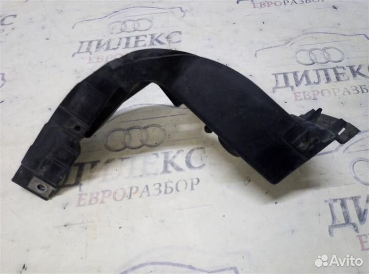 Кронштейн (сопут. товар) Audi A8 D3 4E 2004-2010