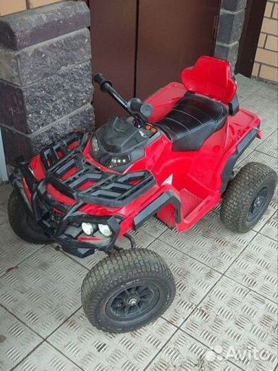 Детский электро квадроцикл бу на аккумуляторе