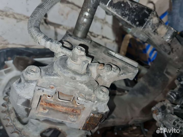 Kawasaki zx9r zx7r суппорт задний