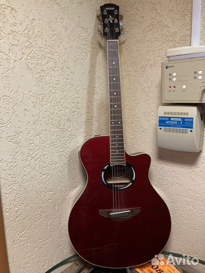 Электроакустическая Гитара yamaha apx500ll