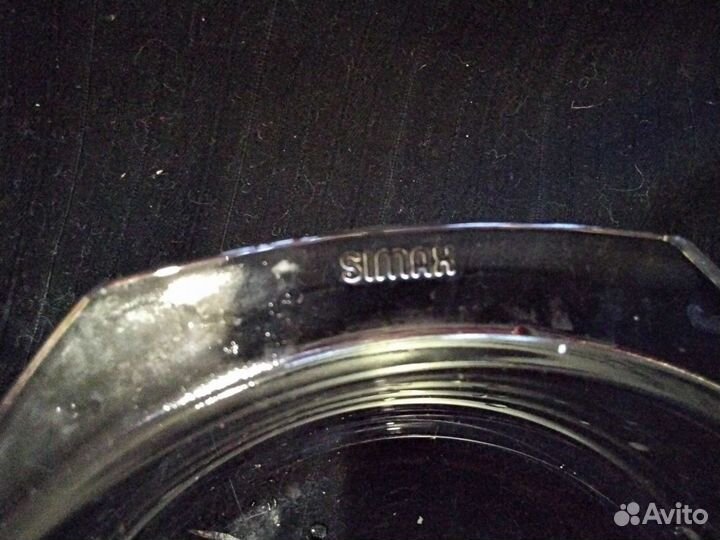 Стеклянная кастрюля с крышкой