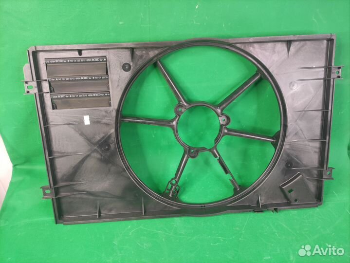 Диффузор радиатора volkswagen,skoda,audi