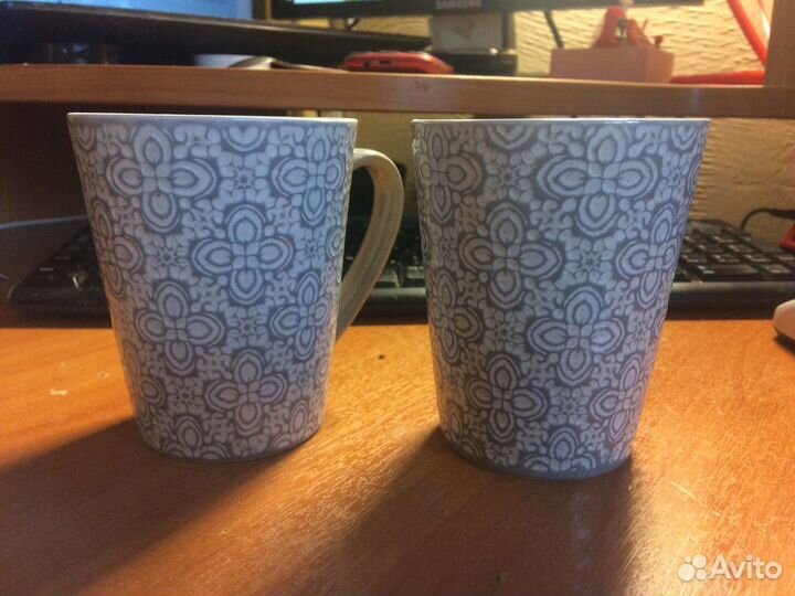 Кружки очень красивые, 300 мл, новые (пара)