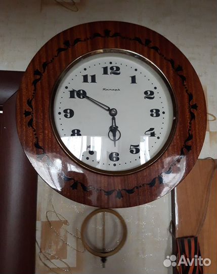Часы настенные с маятником СССР