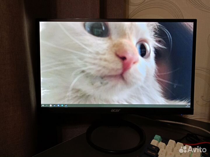 Монитор Acer R221Q