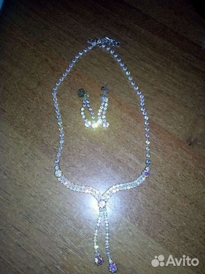 Колье и серьги