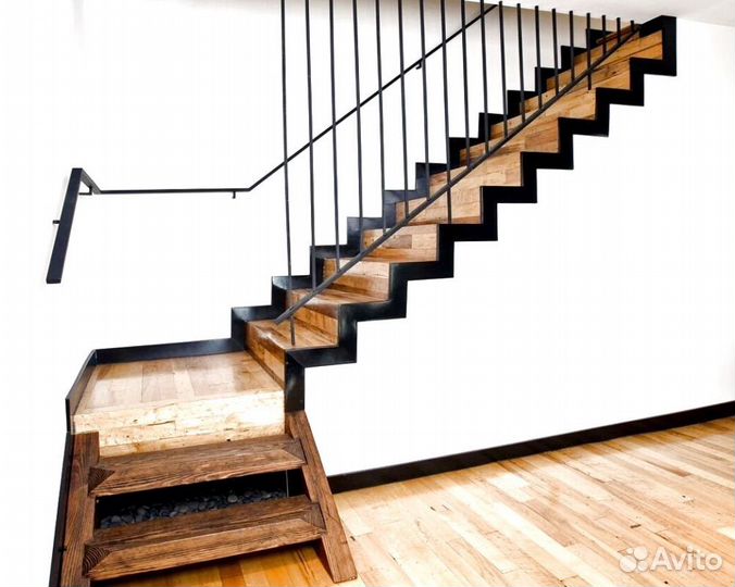 Лестница в дом под ключ