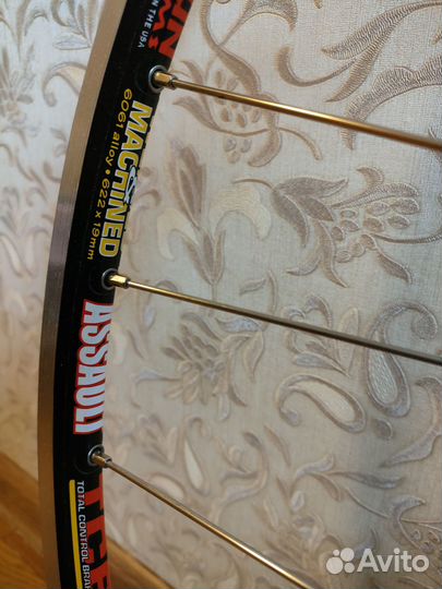 Шоссейные колеса 28