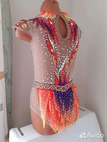 Купальник для художественной гимнастики