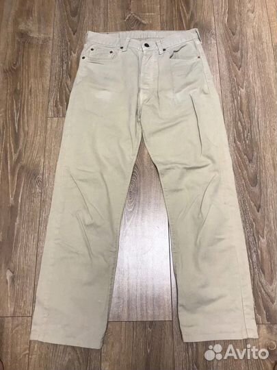 Джинсы Levis 551