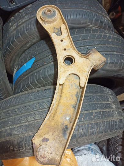 Передние рычаги Сузуки SX4