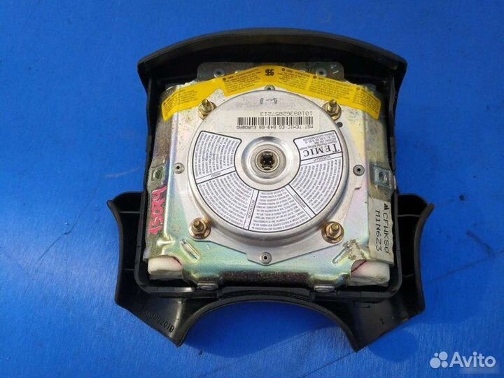 Подушка безопасности Volkswagen Passat B4 1996