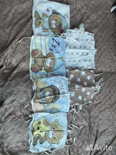 Комплект бортиков в кроватку