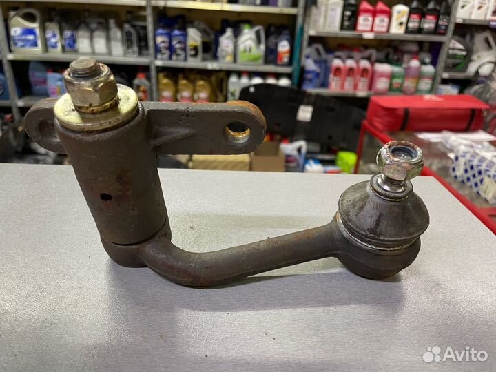 Рычаг маятниковый газ 3110 (новый, ржавчина)