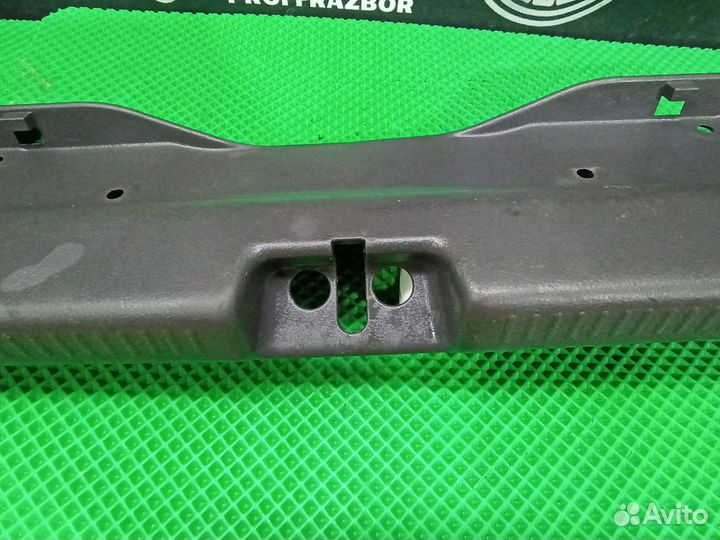 Накладка замка багажника Mitsubishi Lancer 9