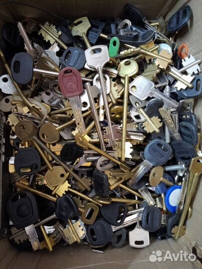 Дверные различные ключи