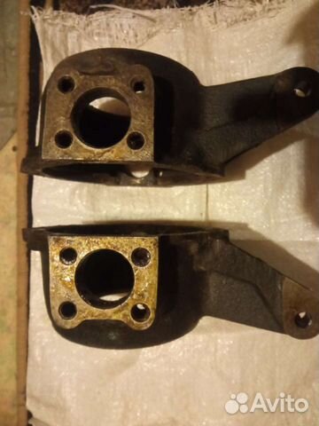 Поворотный кулак УАЗ