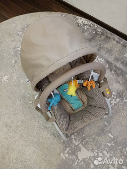 Шезлонг для новорожденных