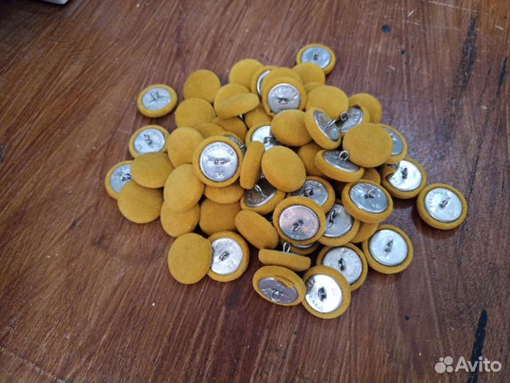 Изготовление мебельных пуговиц