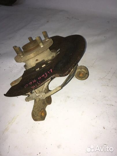 Кулак поворотный ступица в сборе передний правый