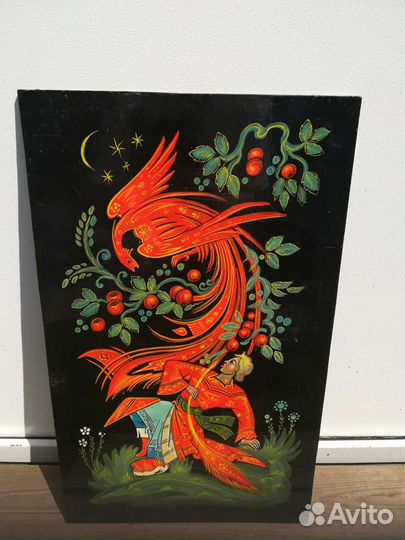 Панно и часы деревянные