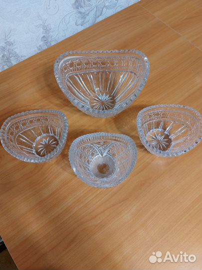 Хрустальные вазы, салатники