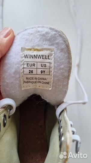 Коньки на девочку 26 р