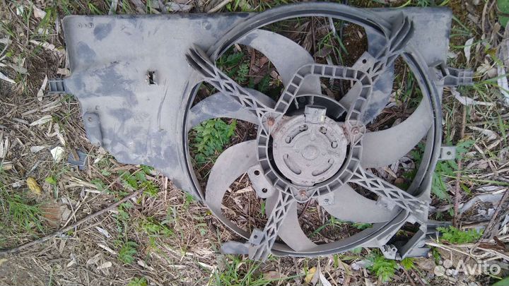 Вентилятор охлаждения Opel Corsa D Fiat Punto 199