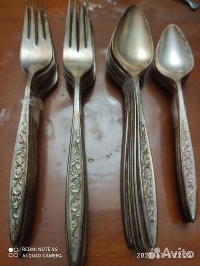Мельхиоровые вилки ложки