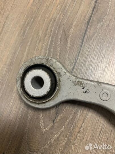 Рычаг верхний задний правый Mercedes S 500 4Matic