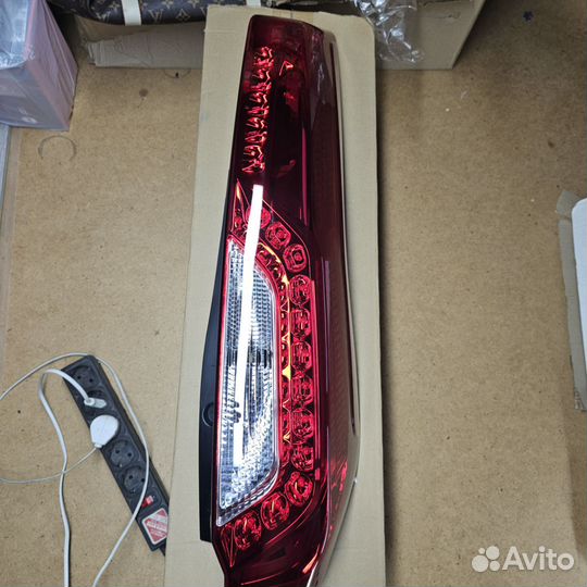 Фонарь задний правый x trail t31 LED