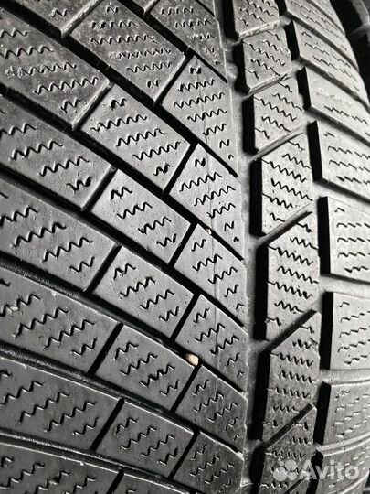 Continental ContiWinterContact TS 830 P 275/45 R20 и 305/40 R20
