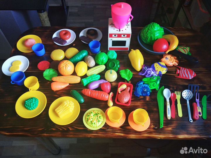 Посуда+овощи и фрукты+ плита