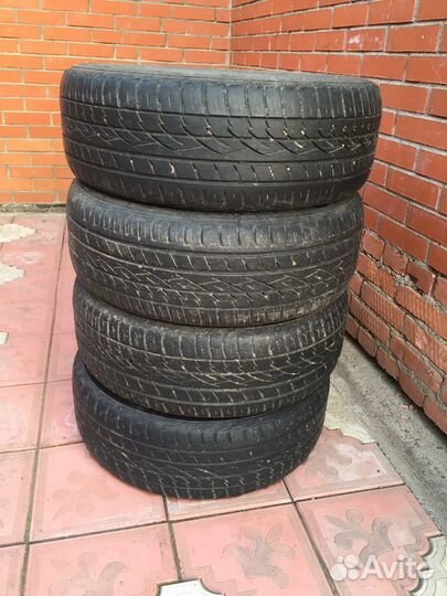 Continental ContiCrossContact UHP 225/55 R18
